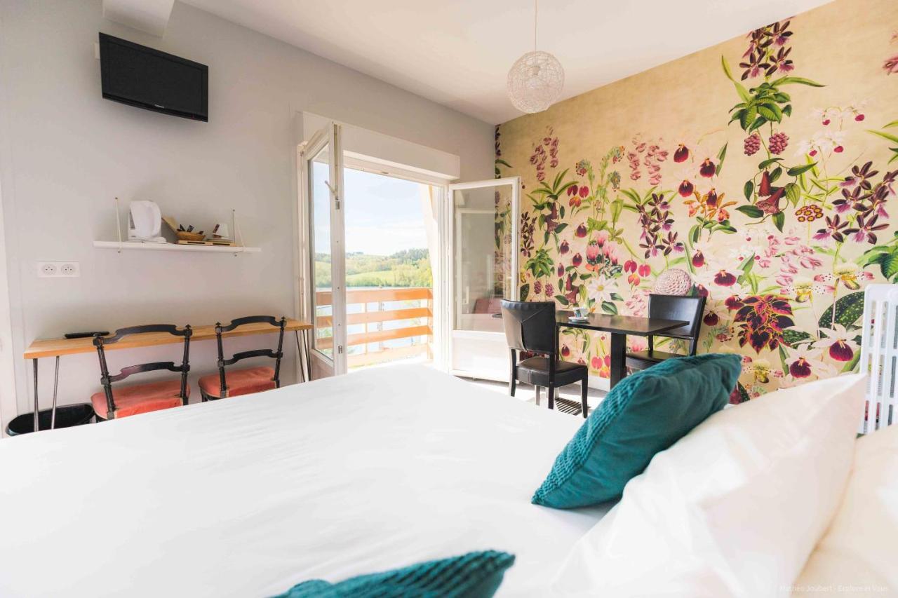 Marius Hotel Aydat Buitenkant foto