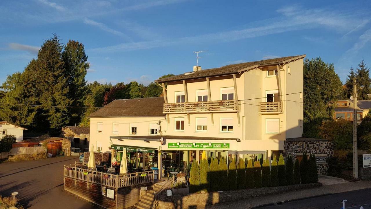 Marius Hotel Aydat Buitenkant foto